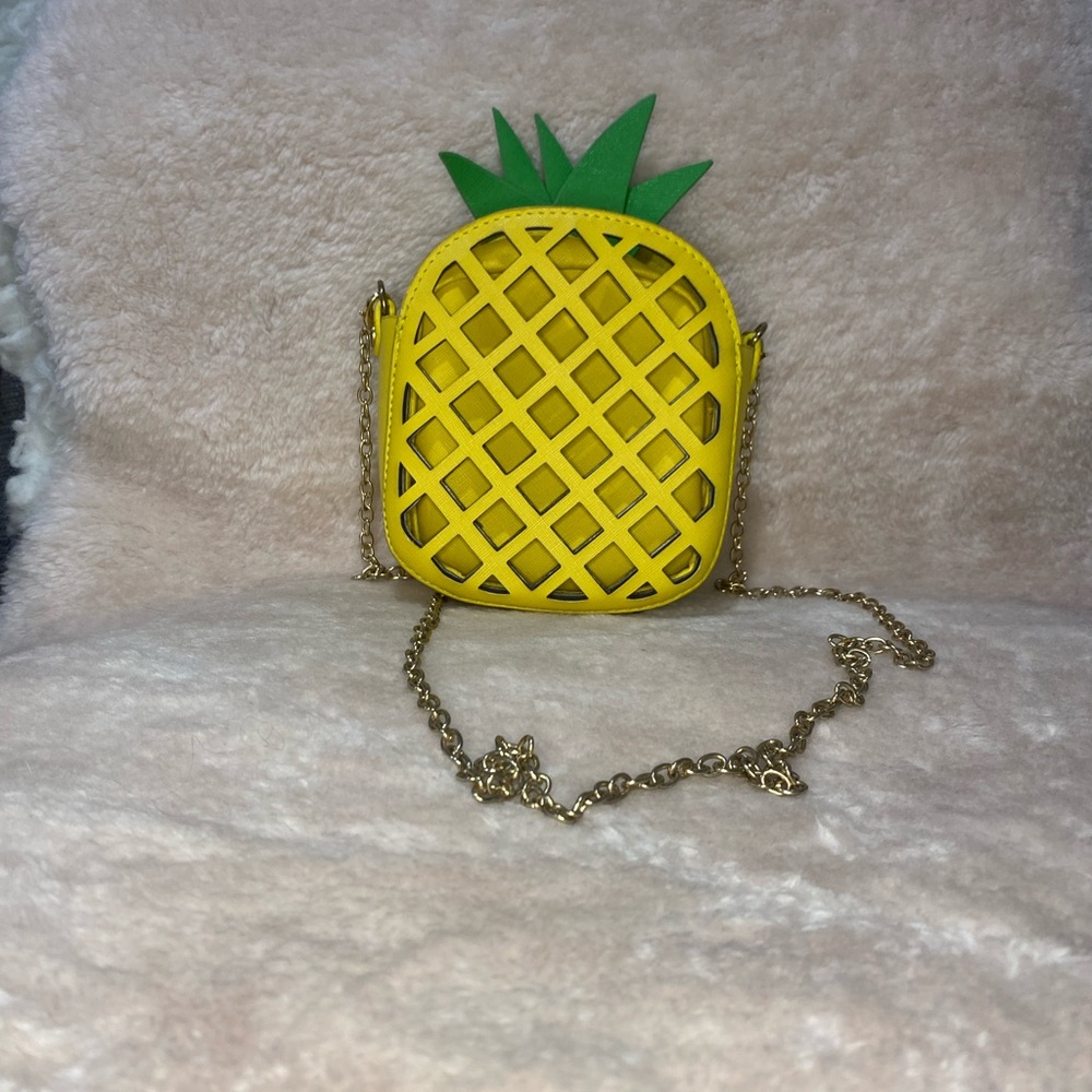 Pineapple crossbody